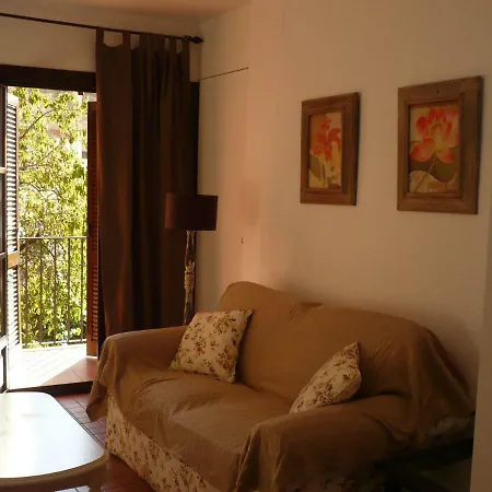 Con Encanto Ferrers Apartment *