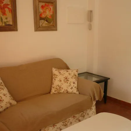 Con Encanto Ferrers Apartment *